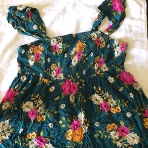 Torrid size 2 summer blouse with shoulder straps